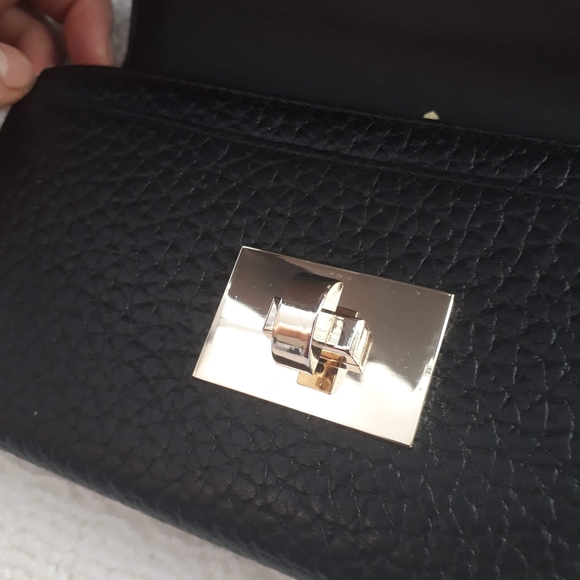 Kate Spade Wallet - Picture 9 of 11